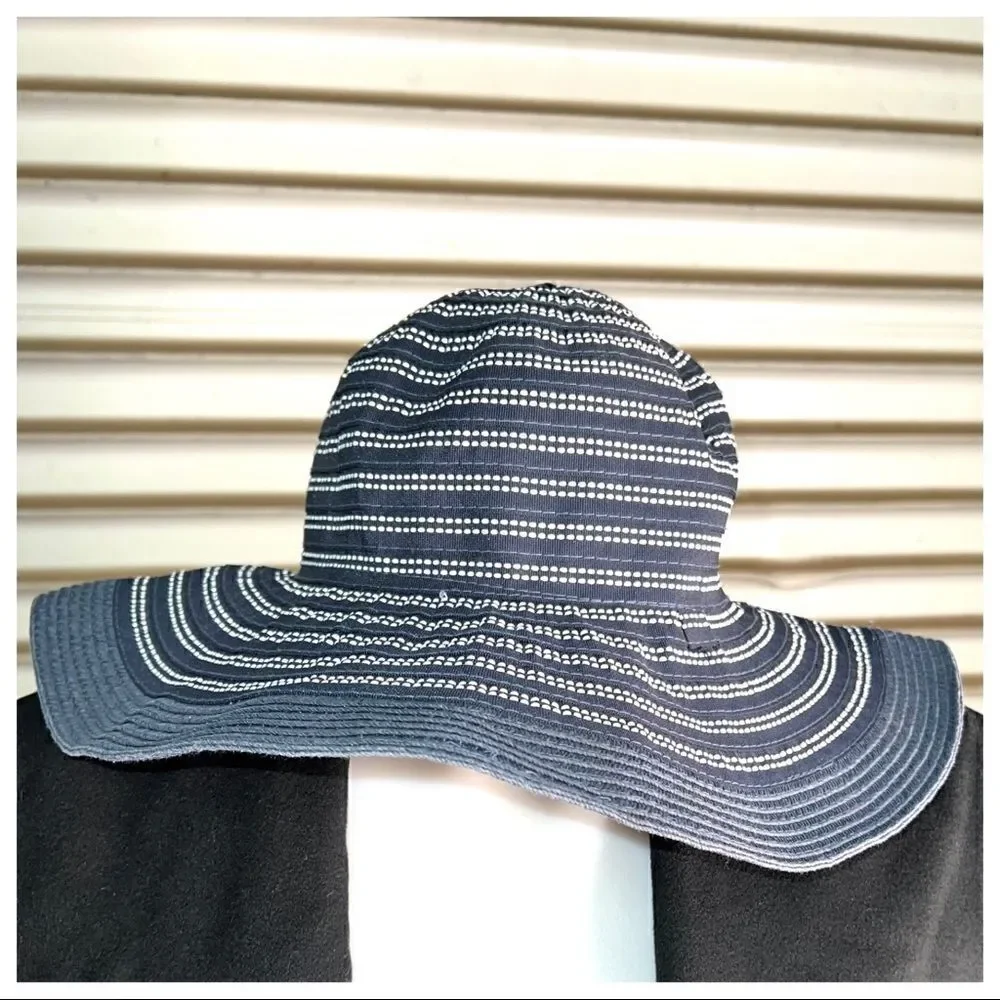 Solaris floppy sun beach hat with wide brim UV protection